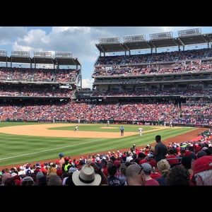 Meet your Posher, Robert